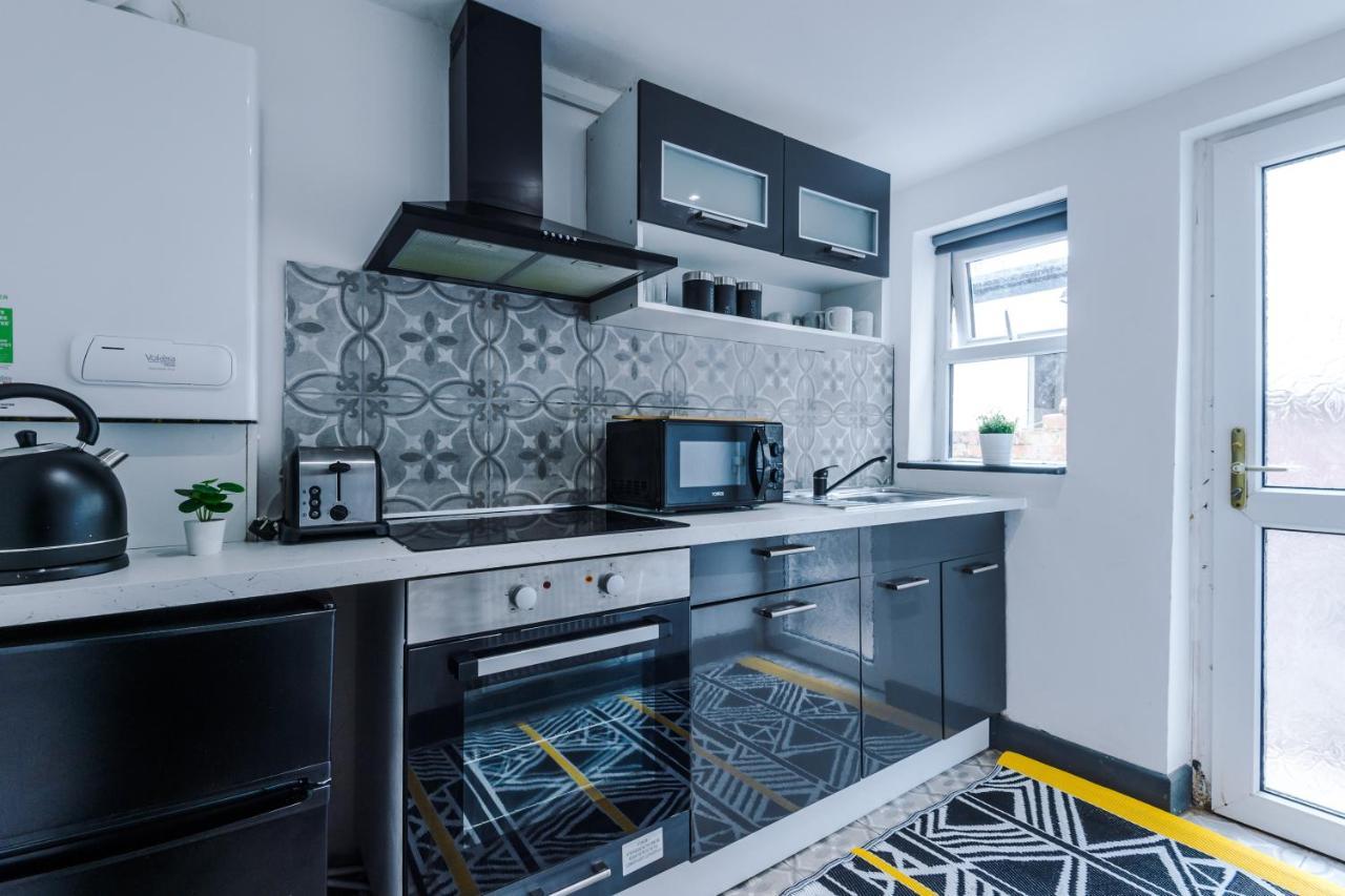 Empire Blackpool Apartments - George St 외부 사진