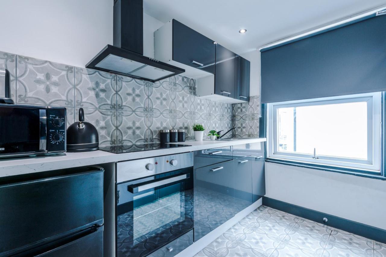 Empire Blackpool Apartments - George St 외부 사진